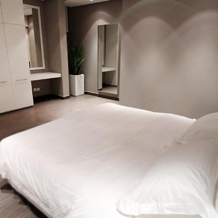 Rafa Hotel Apart Эр-Рияд Экстерьер фото